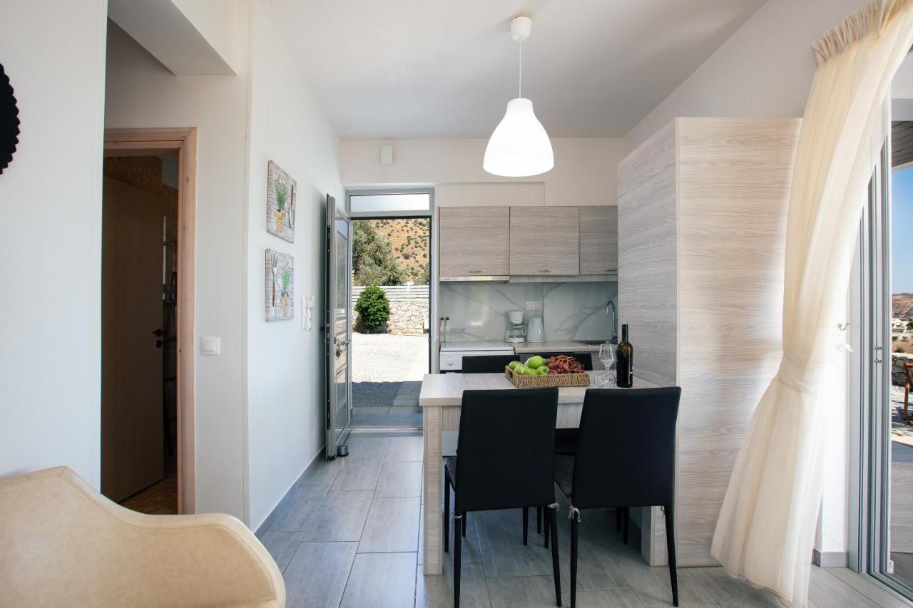 Evgoro Luxury Suites Agia Galini Exteriör bild