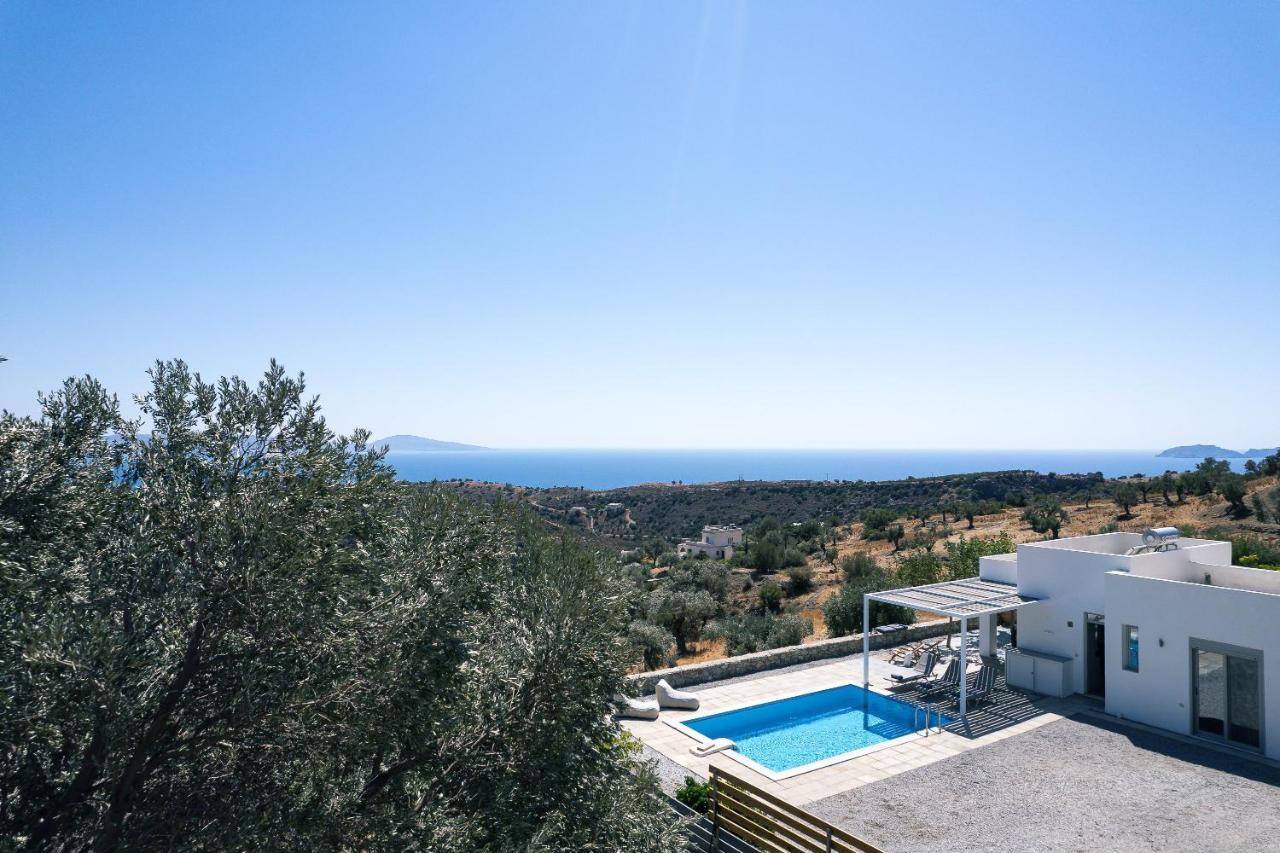 Evgoro Luxury Suites Agia Galini Exteriör bild