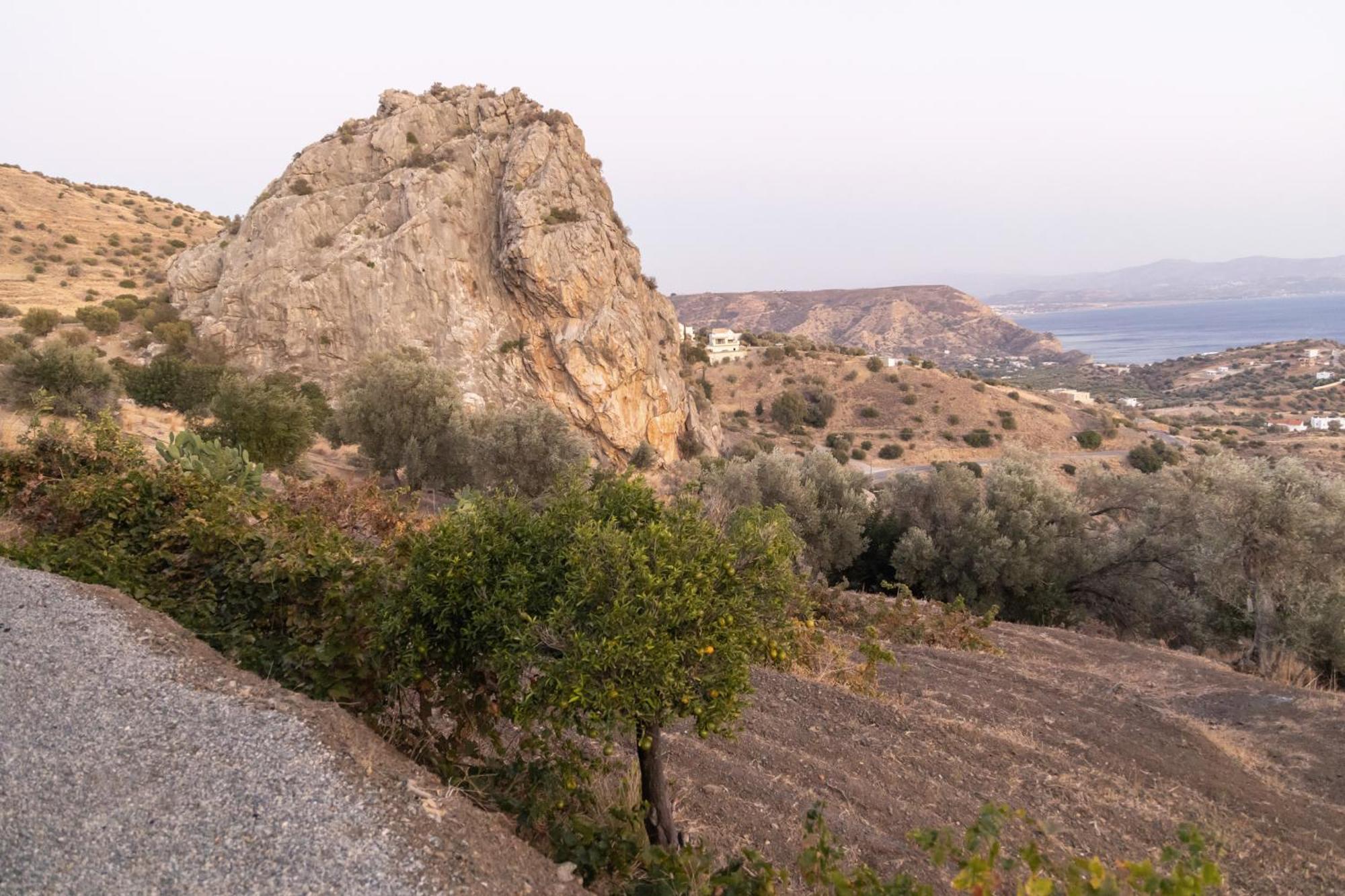 Evgoro Luxury Suites Agia Galini Exteriör bild