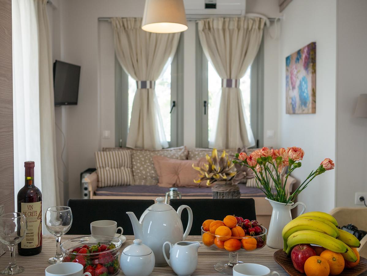 Evgoro Luxury Suites Agia Galini Exteriör bild
